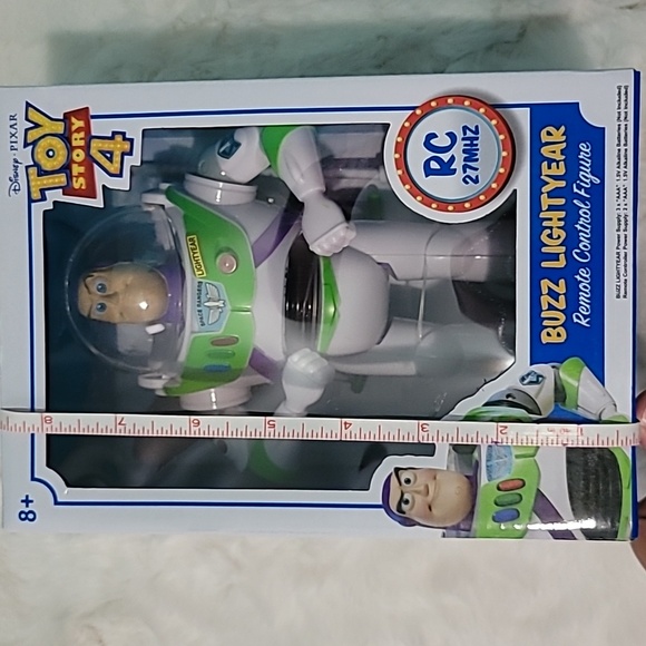 Buzz Lightyear Remote Control Figure - Picture 5 of 5